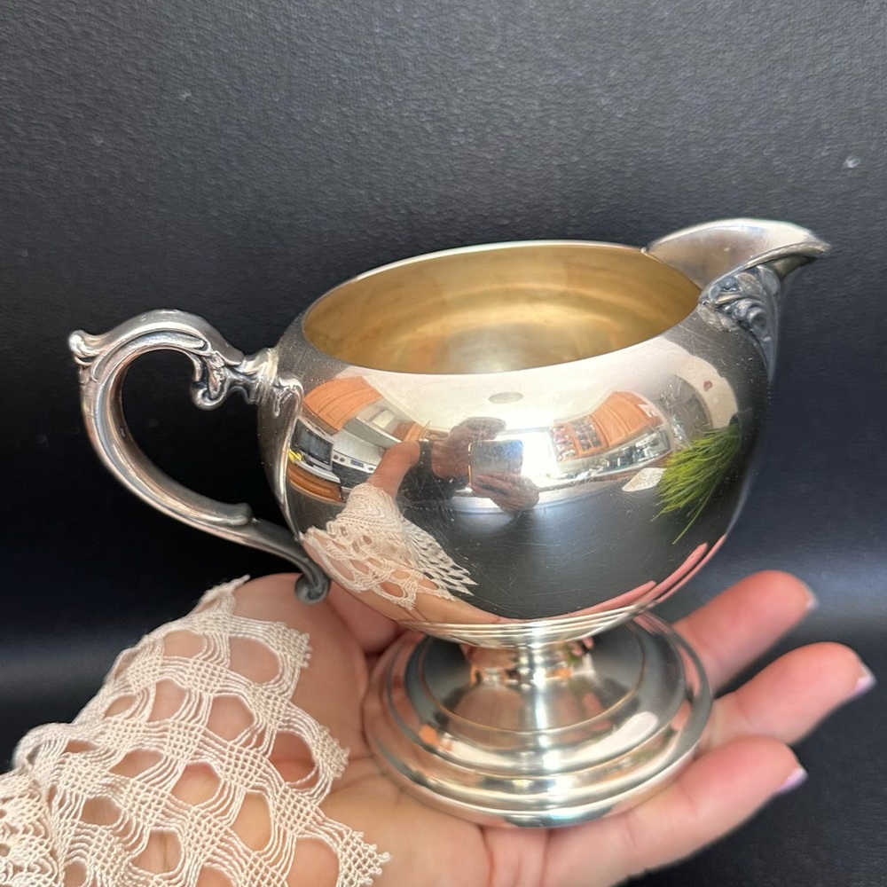WM Rogers Silver Plated Creamer